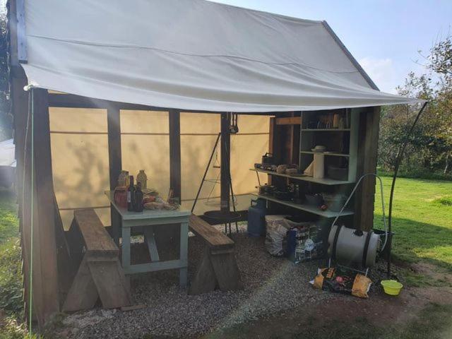 Mill Haven Place Glamping-Yurt 2 Haverfordwest Exteriér fotografie