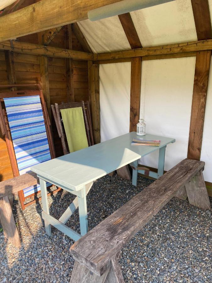 Mill Haven Place Glamping-Yurt 2 Haverfordwest Exteriér fotografie